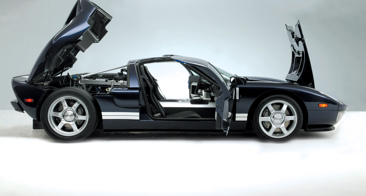 Легендарный Ford GT вернется гибридом