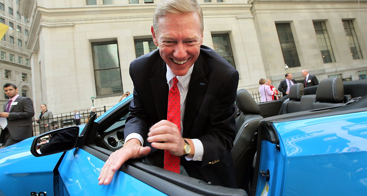 Руководитель Ford заработал за год больше $25 млн.