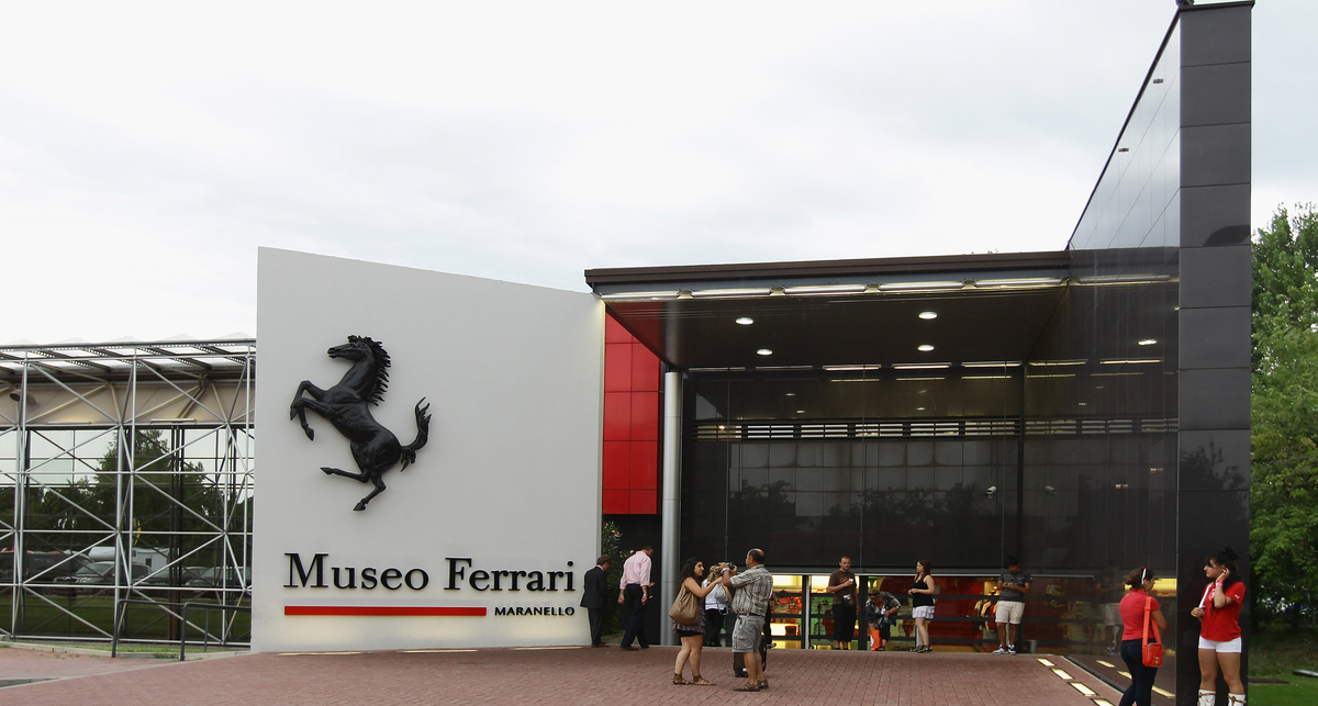 Новый музей Ferrari примет в год 200 тыс. туристов