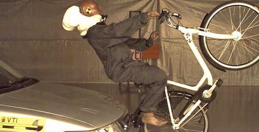 Велосипедисты получат подушку безопасности (видео)