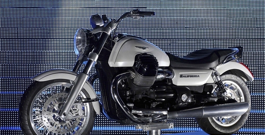 Moto Guzzi презентовала две новинки