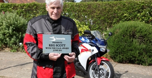 Самому пожилому британскому байкеру стукнуло 94 года