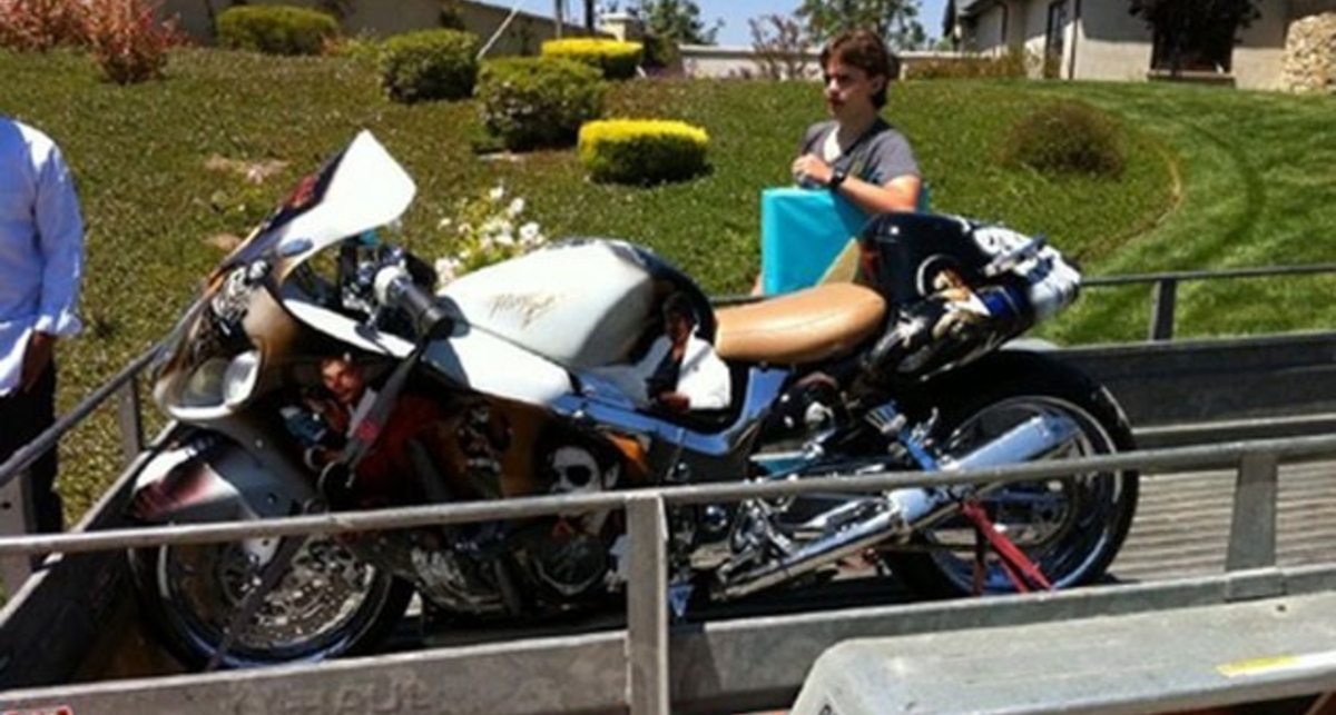 Байкеры вспомнили о Майкле Джексоне