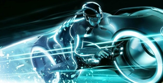 Реплику мотоцикла из фильма "Трон" продают за ? 33 тыс.