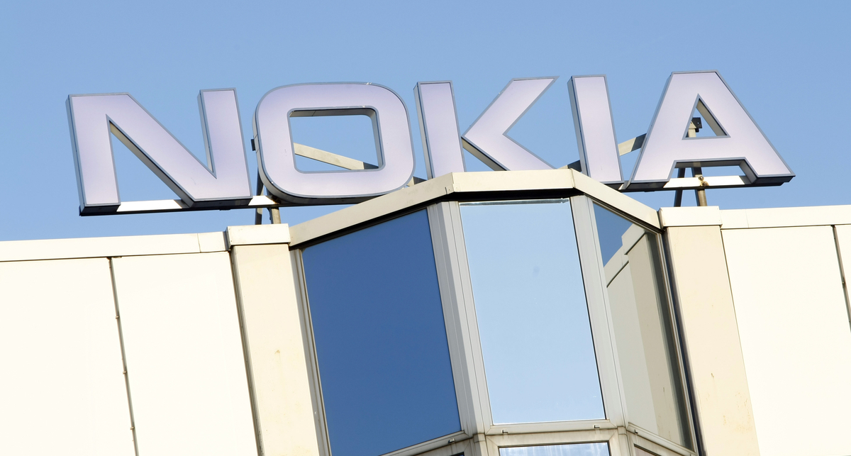 Nokia и Apple подрались за патенты