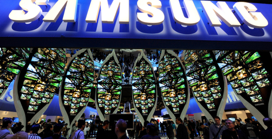 Samsung готовит планшет с двусторонним управлением