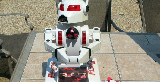 Робот стал причиной паники