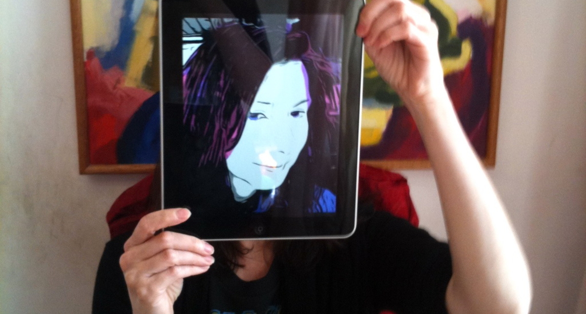Apple iPad умер! Да здравствует Apple iPad2!