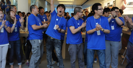 iPhone 5 начнут продавать уже в августе