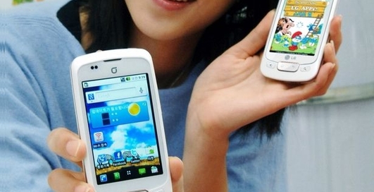 LG обновила свой смартфон Optimus One