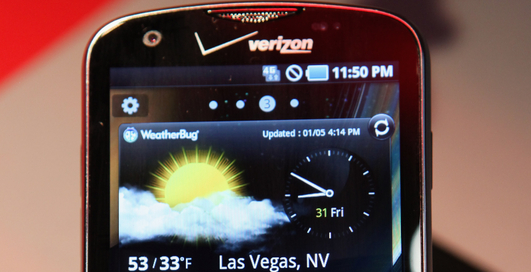 Samsung Stratosphere - горизонтальный слайдер с 4G