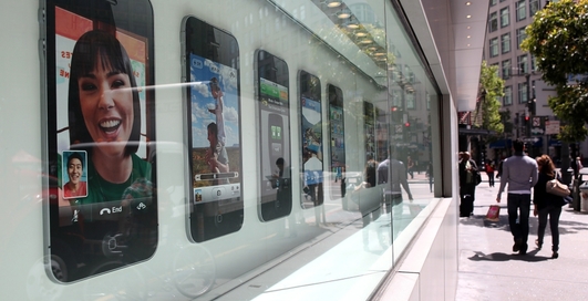 iPhone 5 и iPhone 4S будут показаны вместе