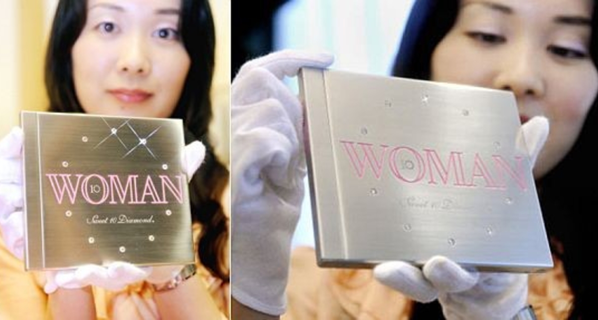 Гламурный CD-диск  стоит  $100 тыс.