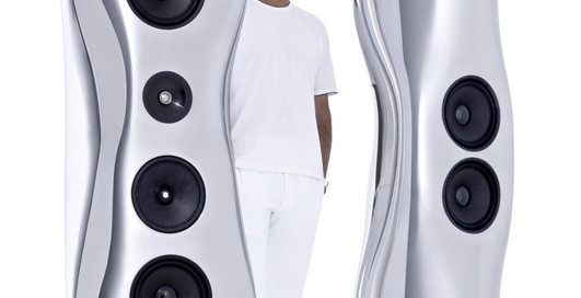 Дизайнерские колонки стоят $140 тыс.