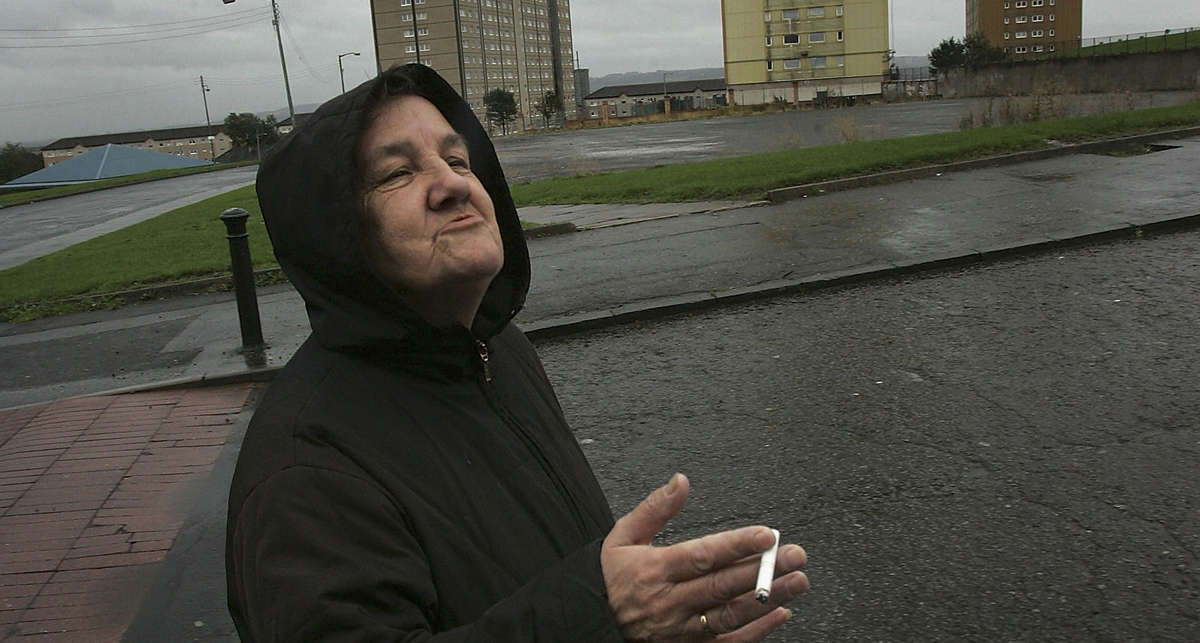 В Китае выпущен телефон с прикуривателем