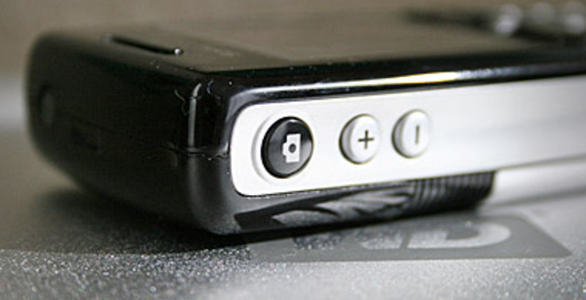 Hi-Fi Cellphone: мобильник-наушники