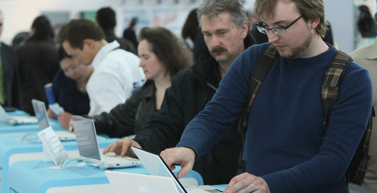 Asus выпускает свою электронную книгу