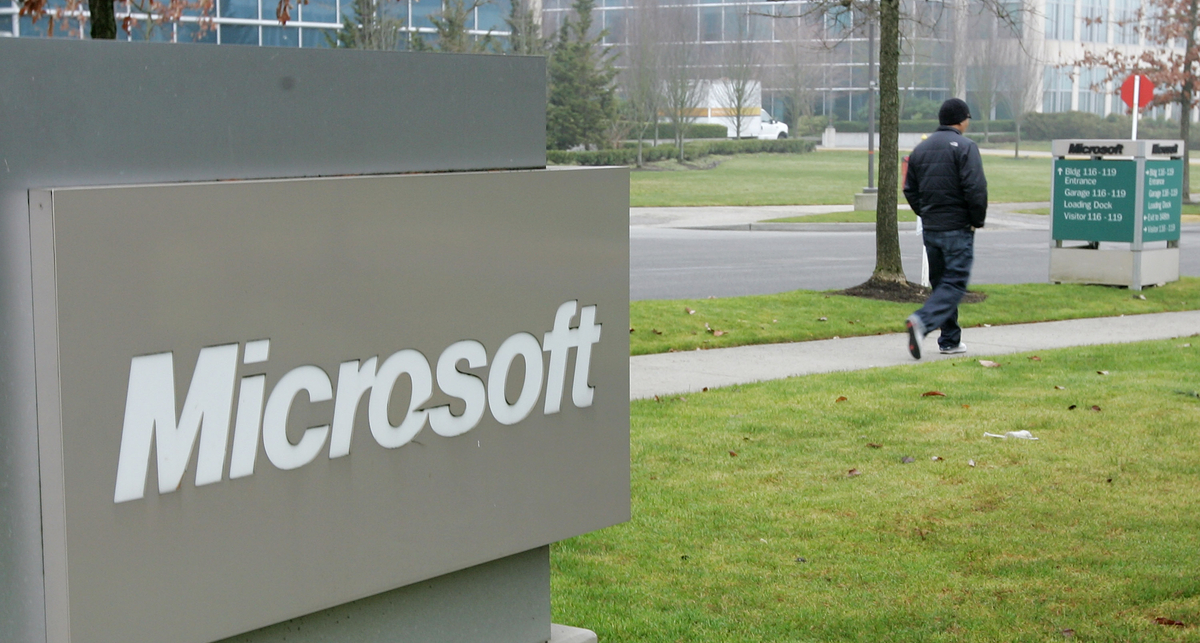 Microsoft  работает над созданием планшетного компьютера