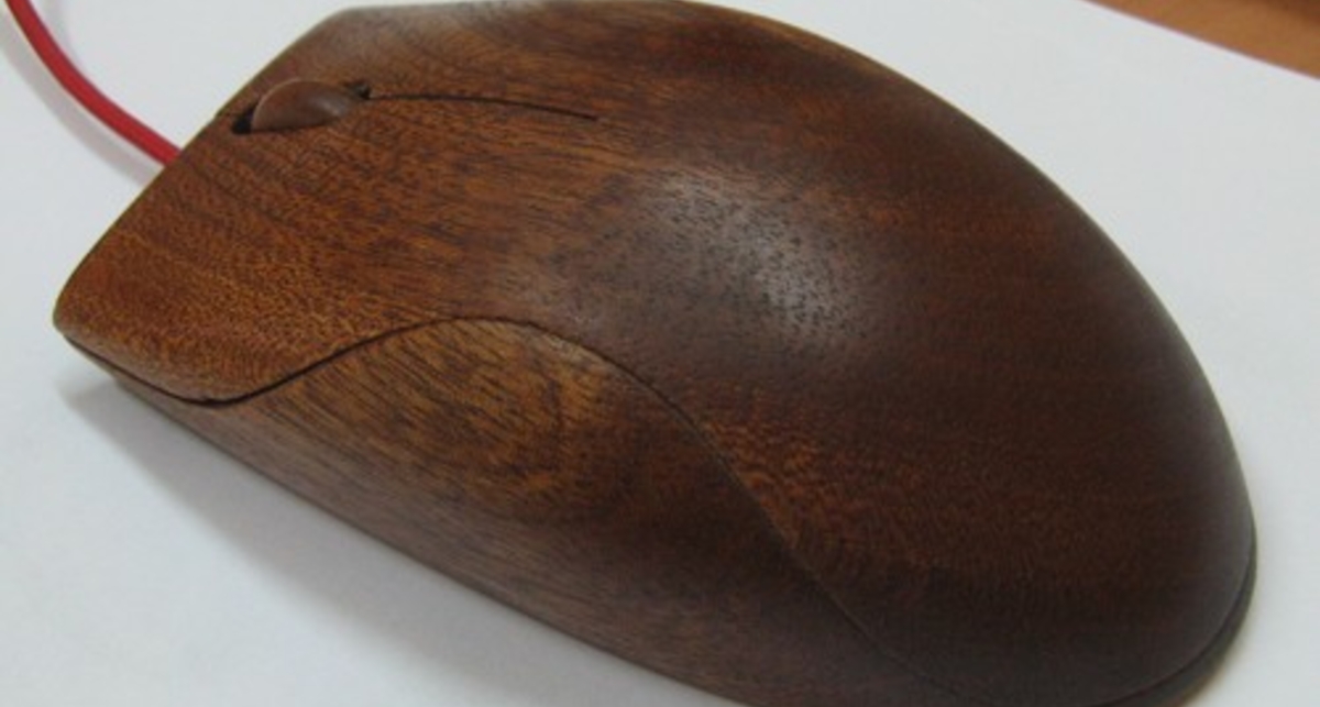 Компьютерные мышки делают из  дерева