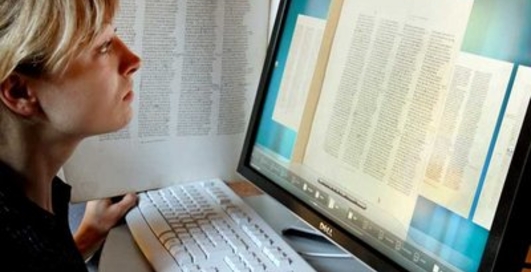 Openmoko WikiReader - электронная карманная энциклопедия