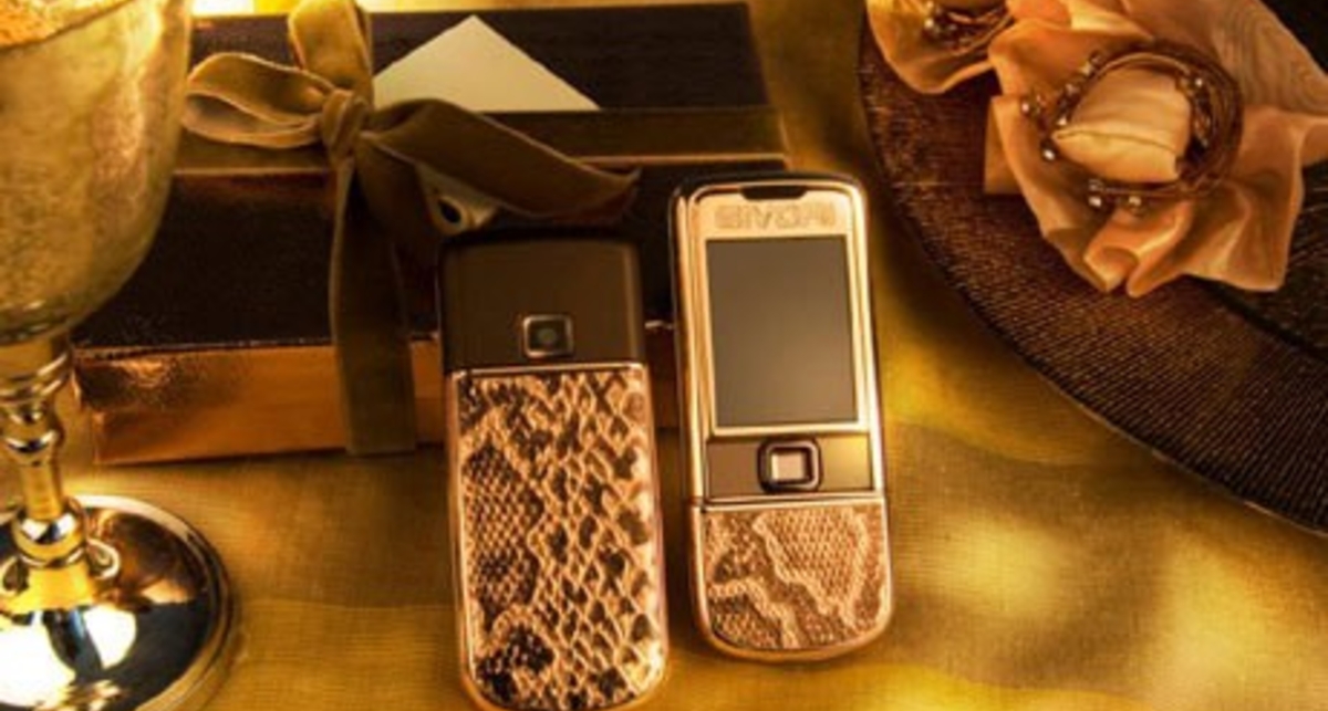Givori представляет золотой смартфон