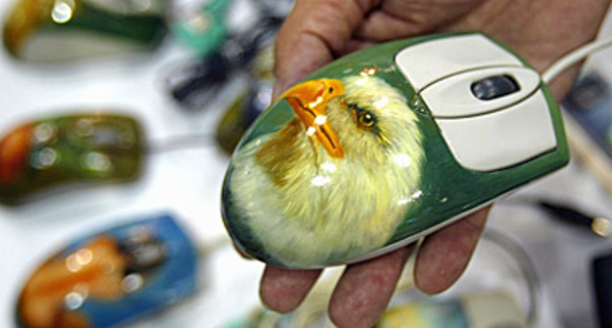 Apple выпустила новые компьютеры и необычную мышь