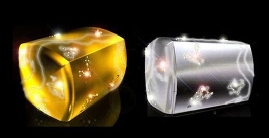 Японцы выпустили  золотой компьютер