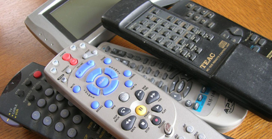 Пульт дистанционного управления с клавиатурой