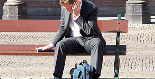 Nokia выпустила позолоченный телефон N97