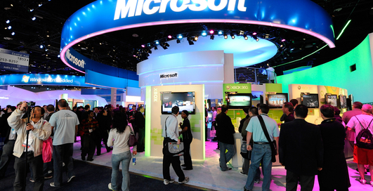 Корпорация Microsoft представила смартфон Kin (видео)