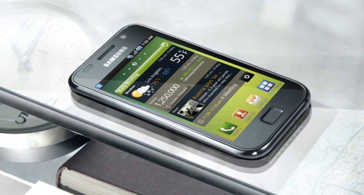 Samsung раздает Galaxy S недовольным владельцам iPhone 4
