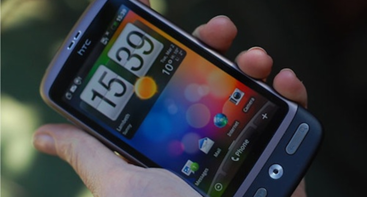 HTC внедряет технологию дисплеев SLCD в свои аппараты