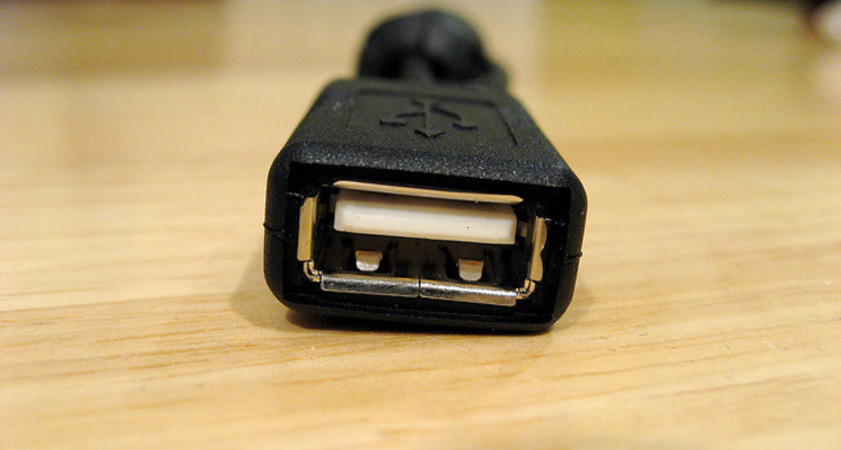 Священники назвали USB-порт творением сатаны