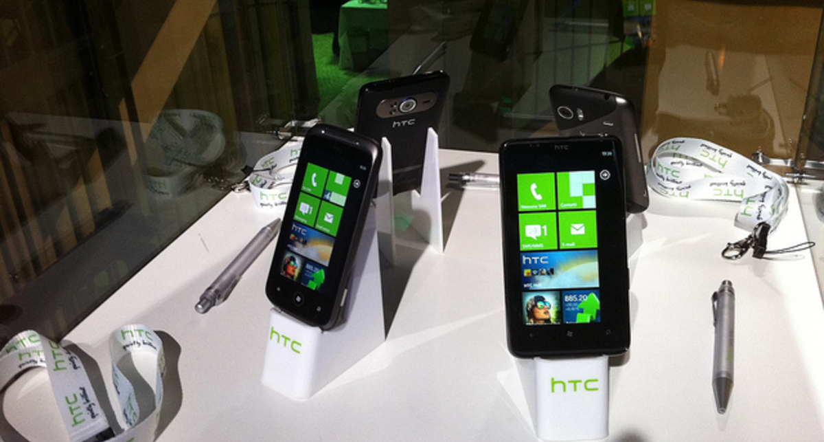Microsoft продала 1,5 млн смартфонов на основе Windows Phone 7