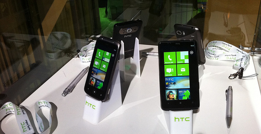 Microsoft продала 1,5 млн смартфонов на основе Windows Phone 7