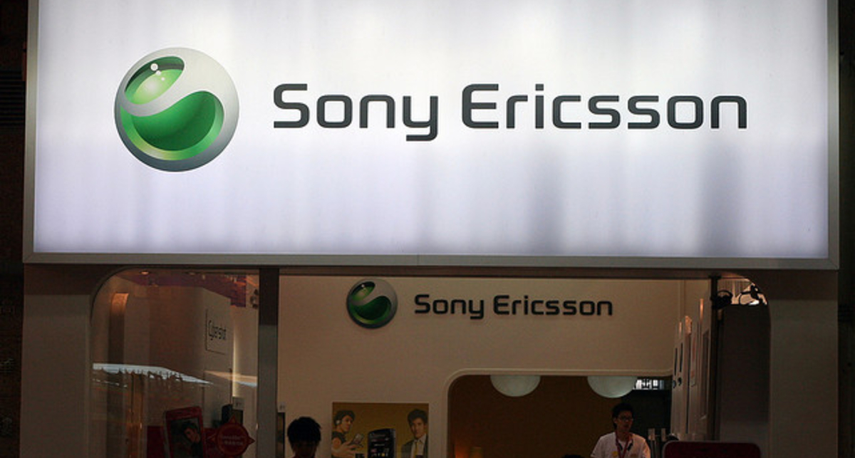 Компания Sony Ericsson готовит игровой смартфон Play