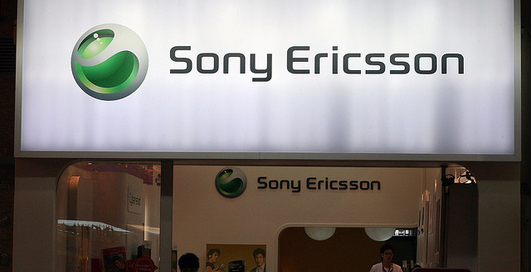 Компания Sony Ericsson готовит игровой смартфон Play