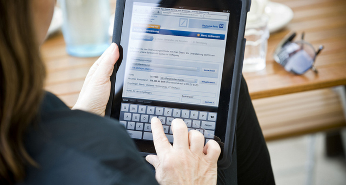 В США планируют заменить учебники планшетами iPad