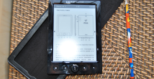 Владельцы планшетных ПК выбирают электронные книги