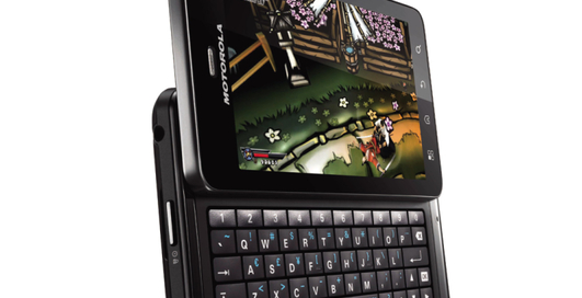 Motorola Droid 3 официально представлен публике