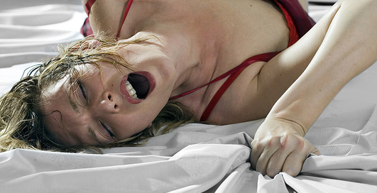 Как понять, что женщина имитирует оргазм