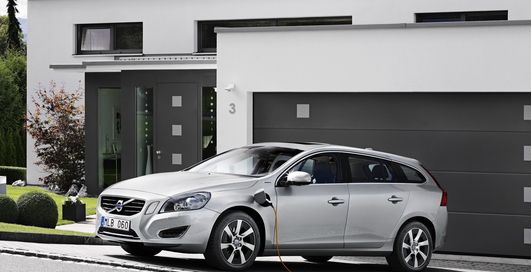"Розеточный" гибрид Volvo V60 обойдется в ?57 тыс. (фото)