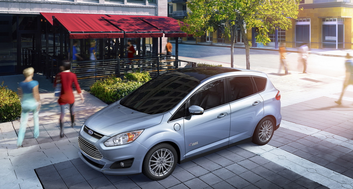 Ford показал конкурентов Toyota Prius (фото)