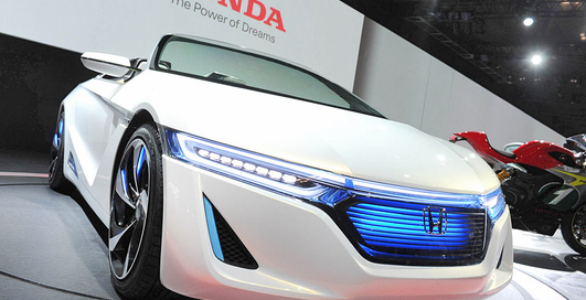 Honda пустит в серию небольшой электрородстер