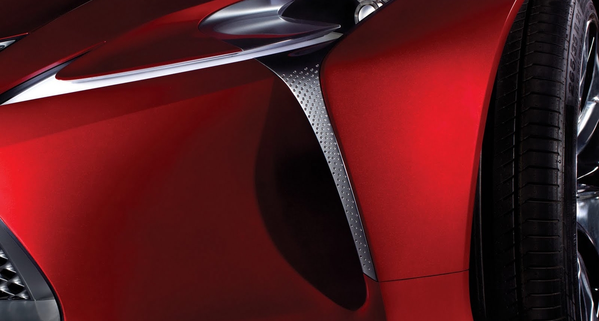 Lexus привезет в Детройт обновленный внедорожник LX