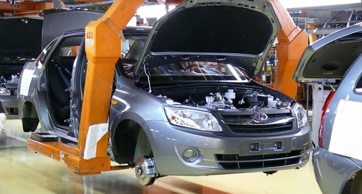 В АвтоВАЗ инвестируют ?4 млрд.