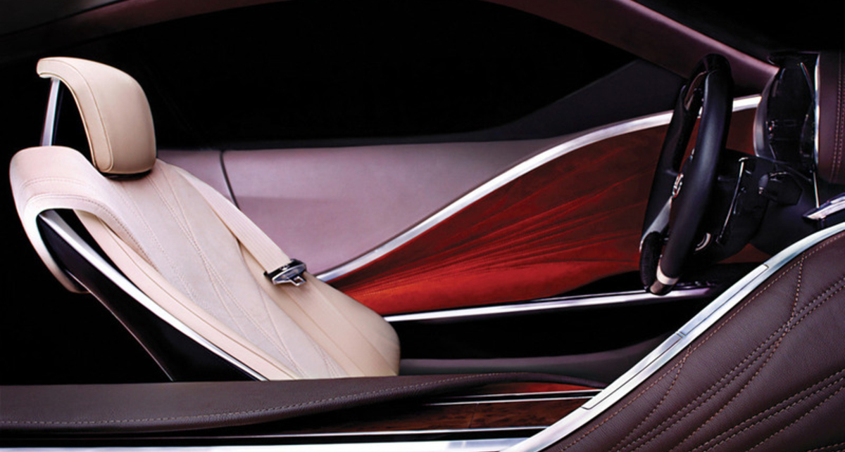 Lexus показал салон нового концепта