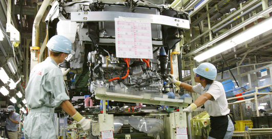 Toyota вернет себе лидерство в 2013 году