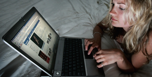 90% молодых интернет-пользователей смотрят видео