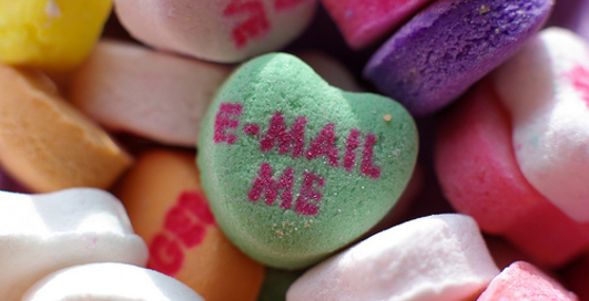 Пользователи  предпочитают электронную почту